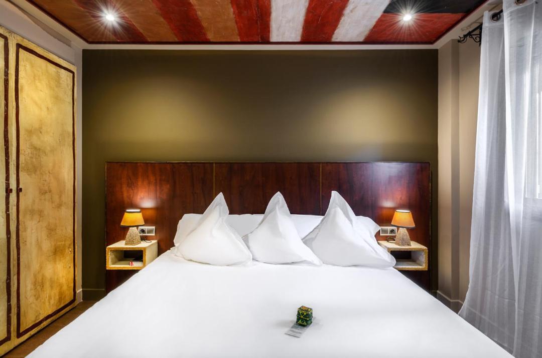 לאנוזה Hotel La Casuena מראה חיצוני תמונה